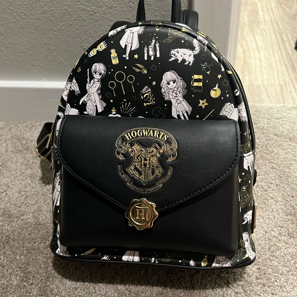NWOT Harry Potter Magical Elements Mini Backpack by LOUNGEFLY